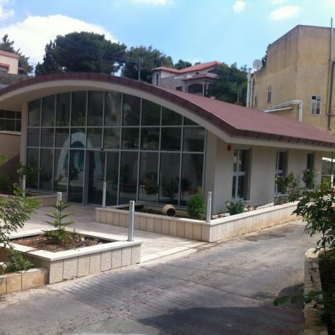 קירות מסך